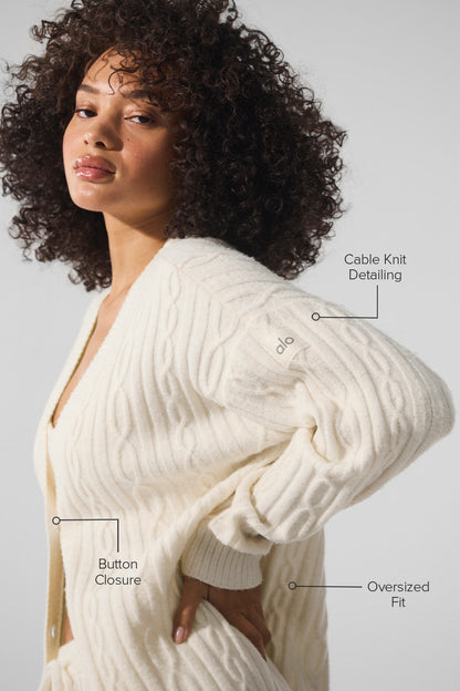 Alo Yoga Women'S Cable Knit Winter Bliss Cardigan