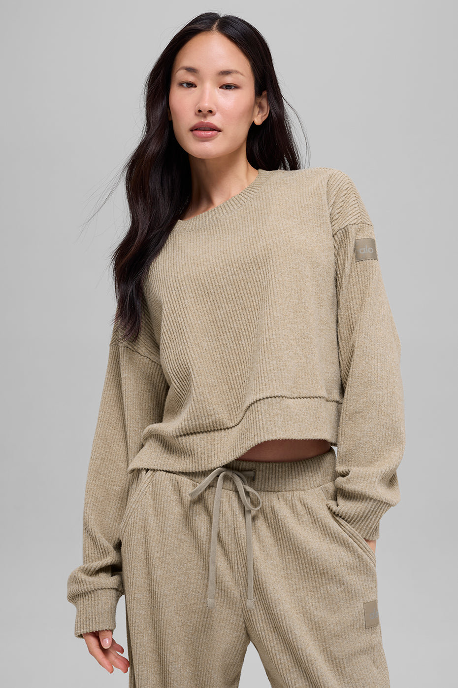 Alo Yoga Women'S Muse Crew Neck Pullover