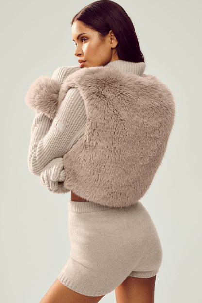 Alo Yoga Women'S Faux Fur Cashmere Northstar Full Zip