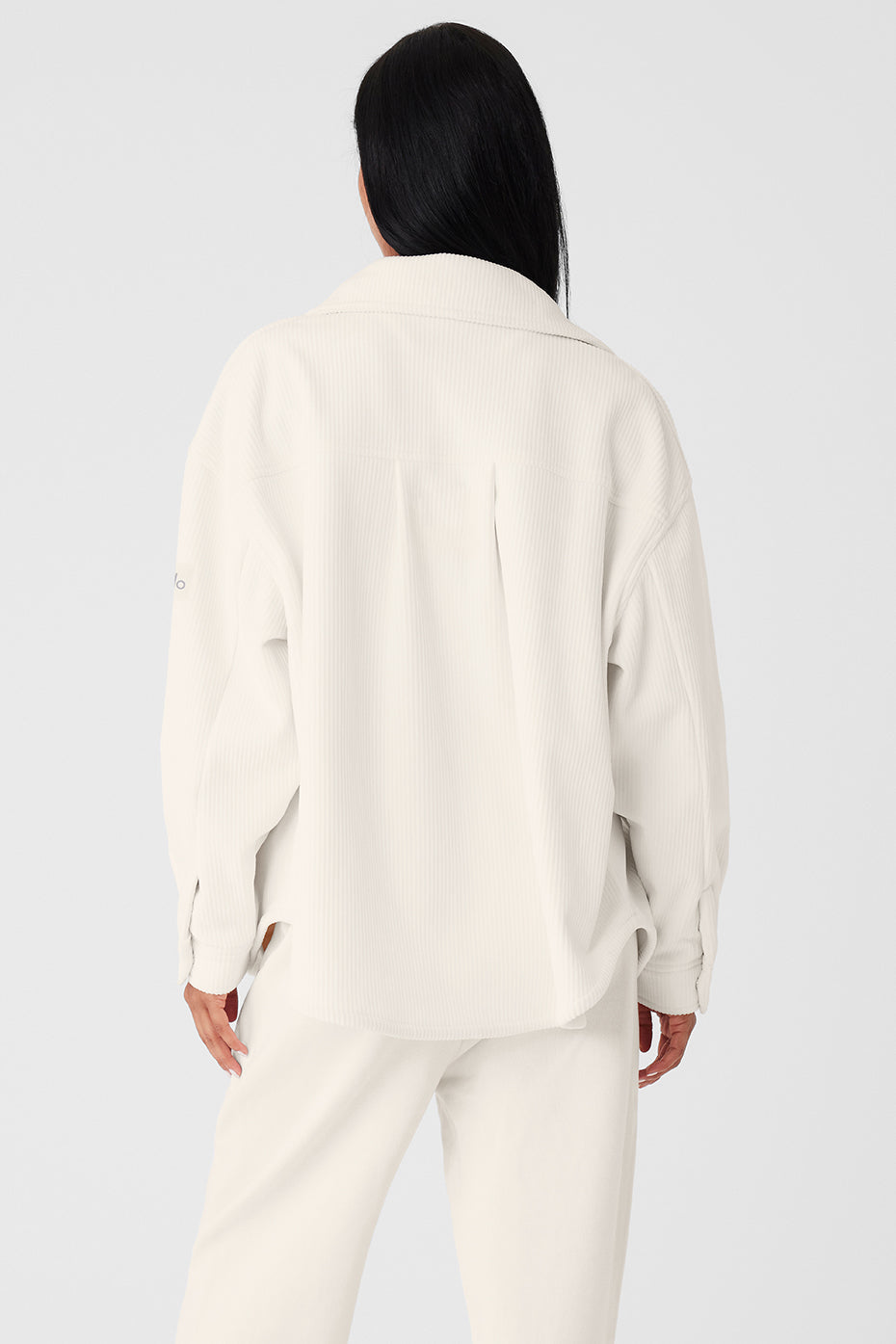 #color_ivory