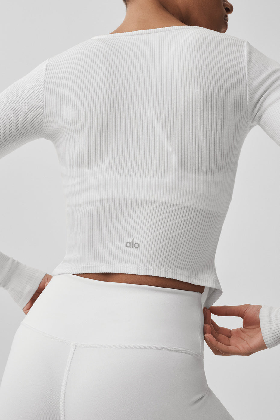 #color_white