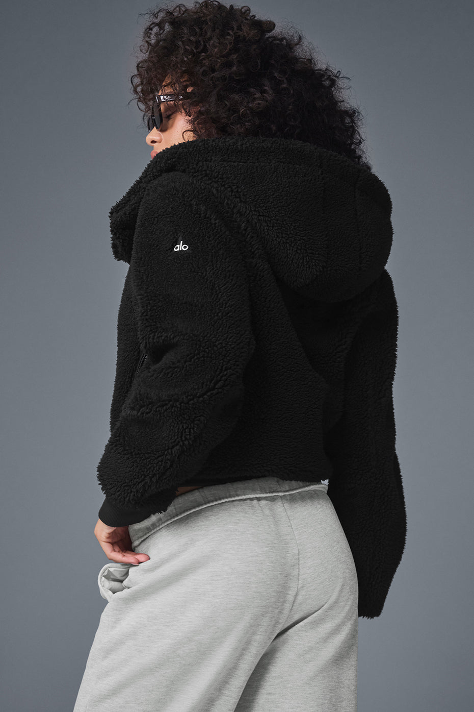 Alo Yoga Women'S Foxy Sherpa Jacket – Kicks Machine