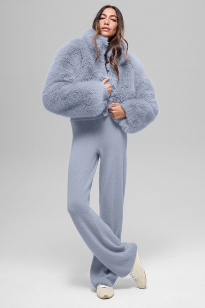 Alo Yoga Women'S Opulent Faux Fur Cropped Jacket