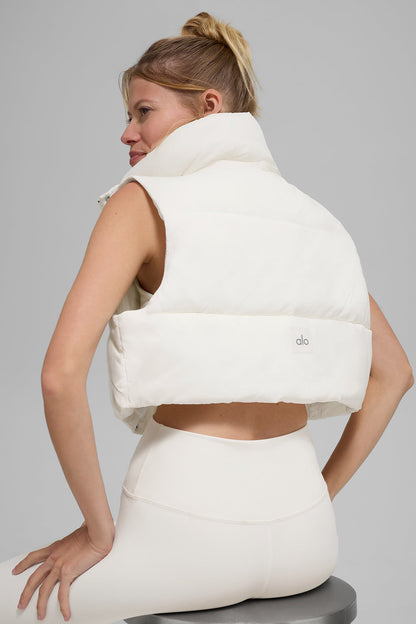 Alo Yoga Women'S Cropped Gold Rush Puffer Vest