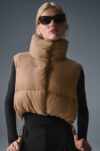 Alo Yoga Cropped Gold Rush Puffer Vest