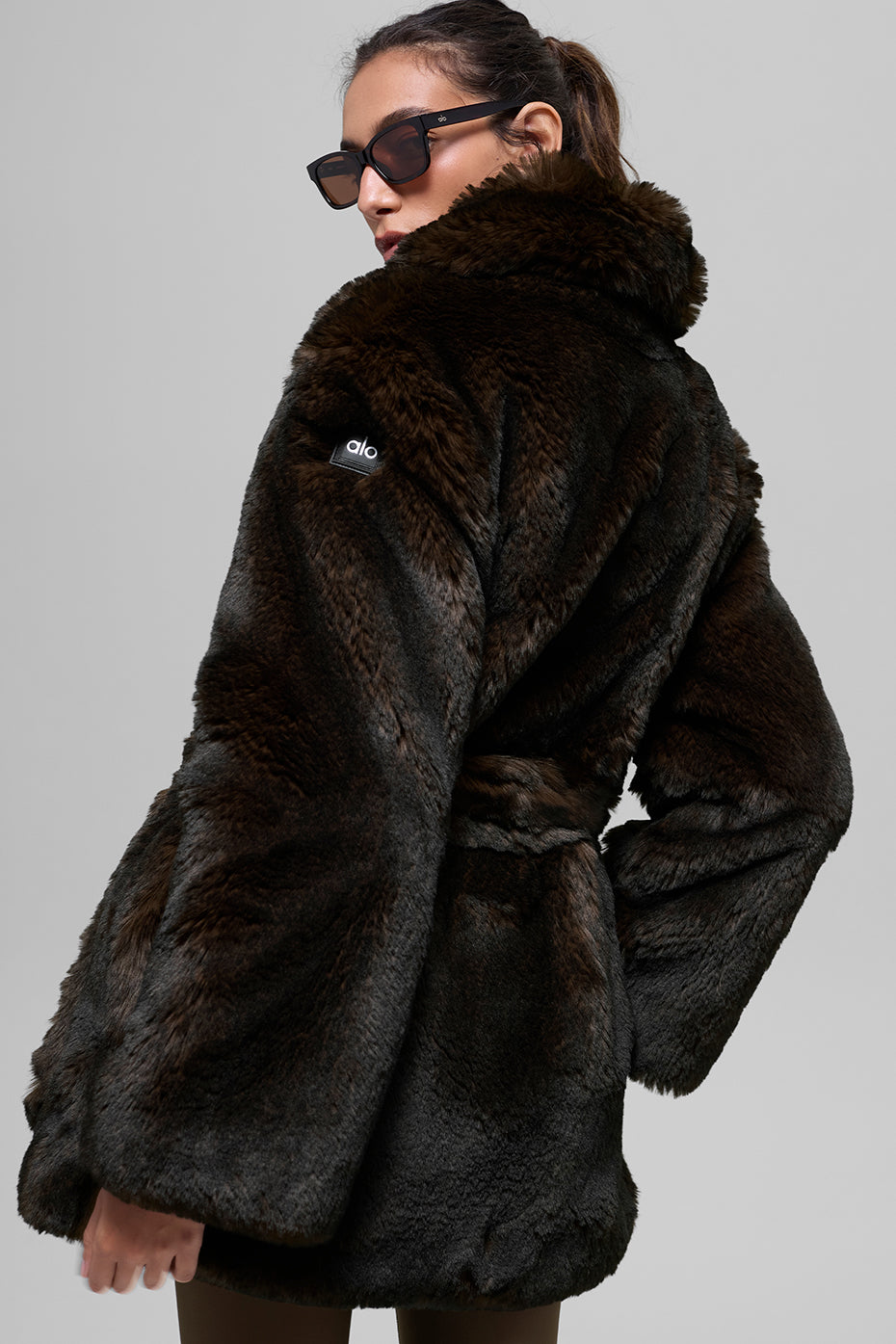 #color_midnight-brown/black