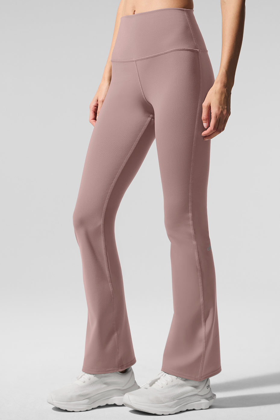 #color_taupe
