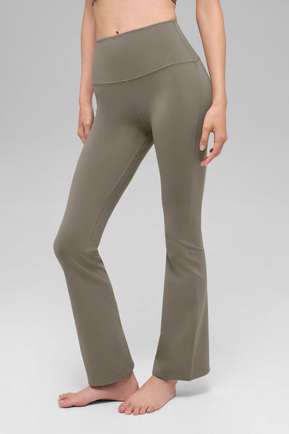 Alo Yoga Women'S Airbrush High-Waist 7/8 Bootcut Legging