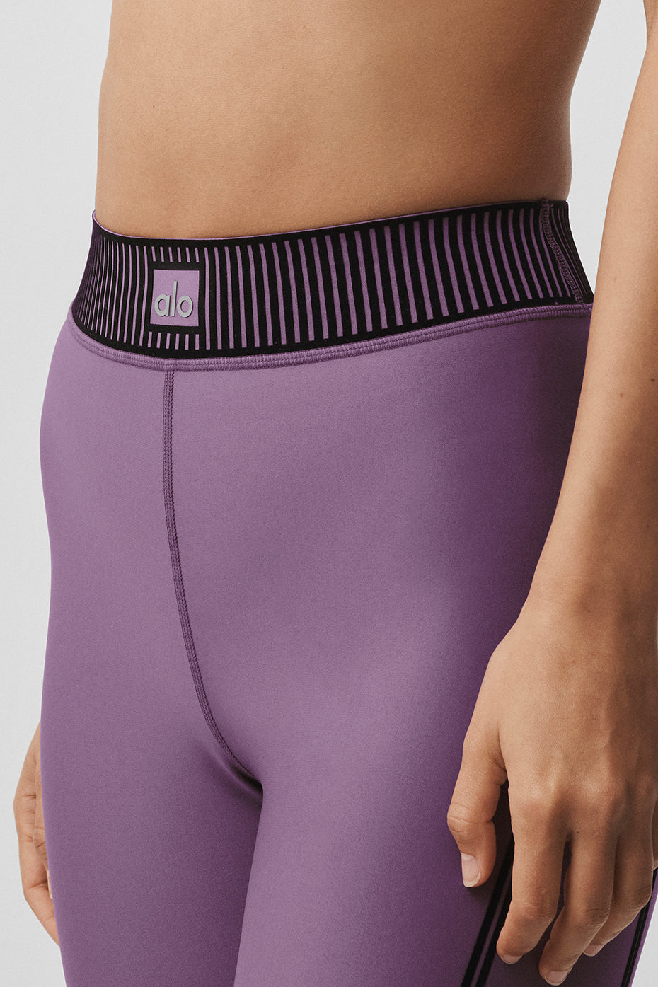 Alo Yoga Women'S Airlift High-Waist 7/8 Line Up Legging