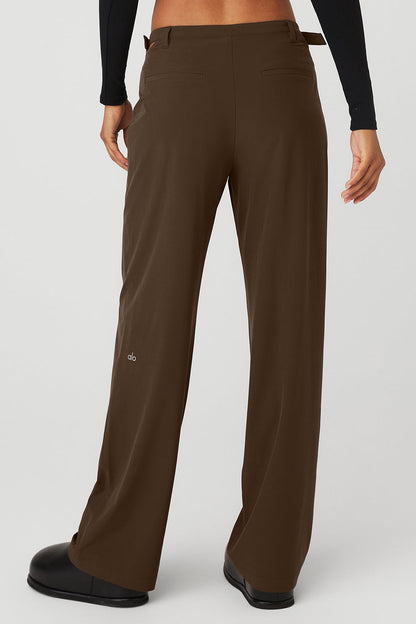 Alo Yoga Mid-Rise Showdown Trouser