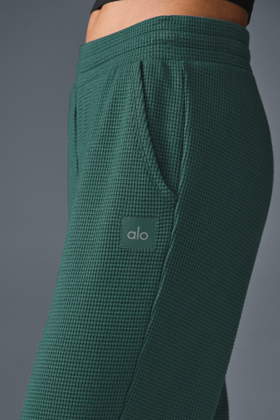 Alo Yoga Waffle Weekend Escape Jogger