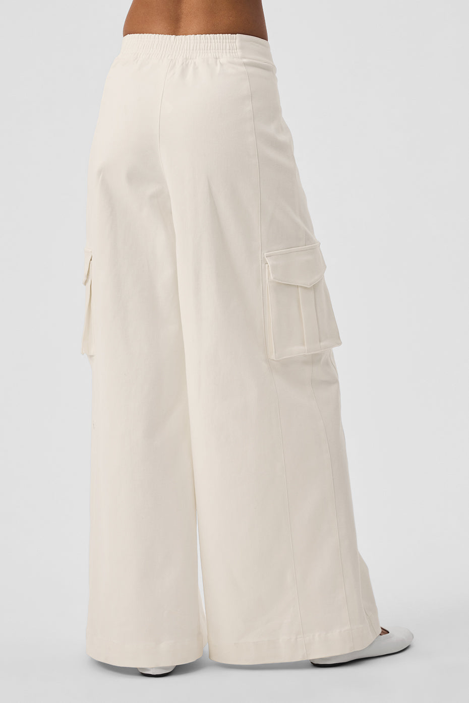 #color_ivory
