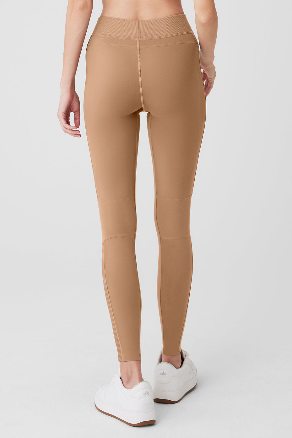 #color_toasted-almond