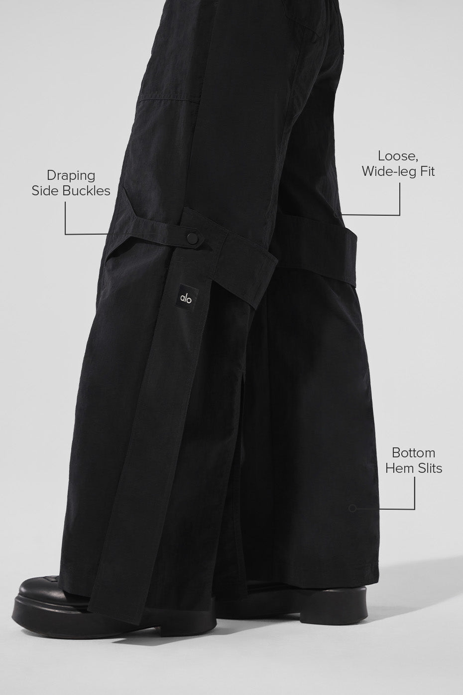 Alo Yoga Women'S High-Waist Voyager Trouser