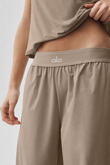 Alo Yoga Women'S Suit Up Trouser (Long)