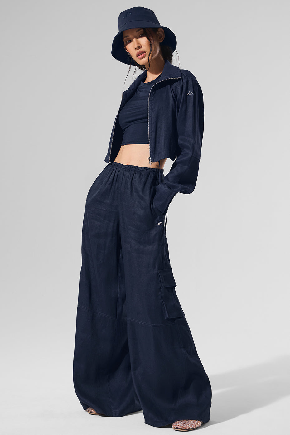 #color_navy