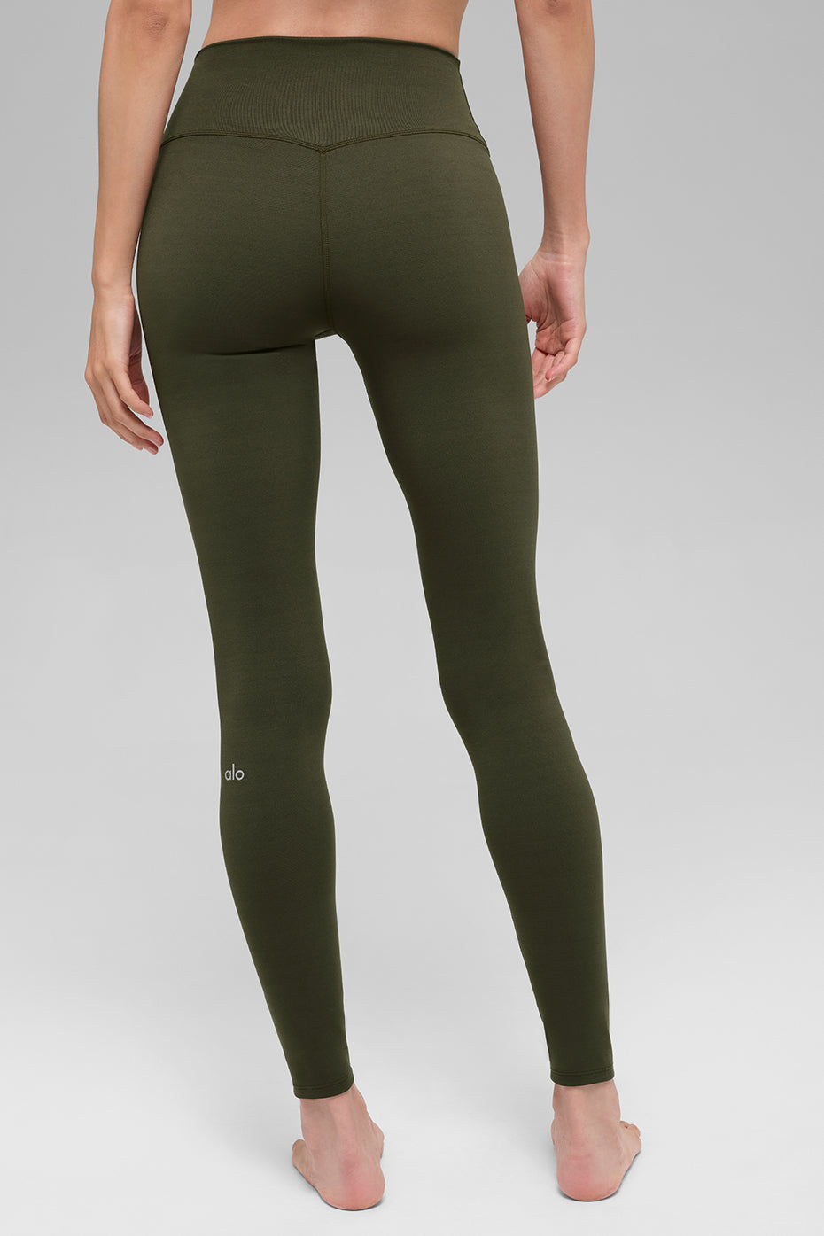 #color_green-olive