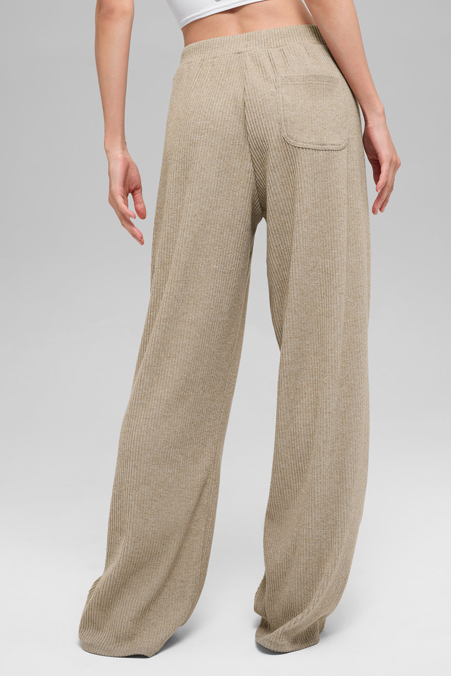 Alo Yoga Women'S Muse Wide Leg Pant – Kicks Machine