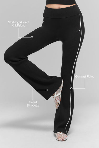 Alo Yoga Women'S Ribbed Sweater Knit Highline Flare Pant