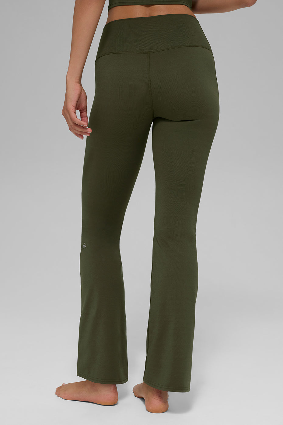 #color_green-olive