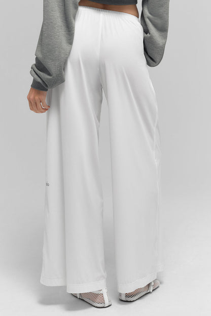 Alo Yoga Women'S Breezy Wide Leg Pant (Regular)