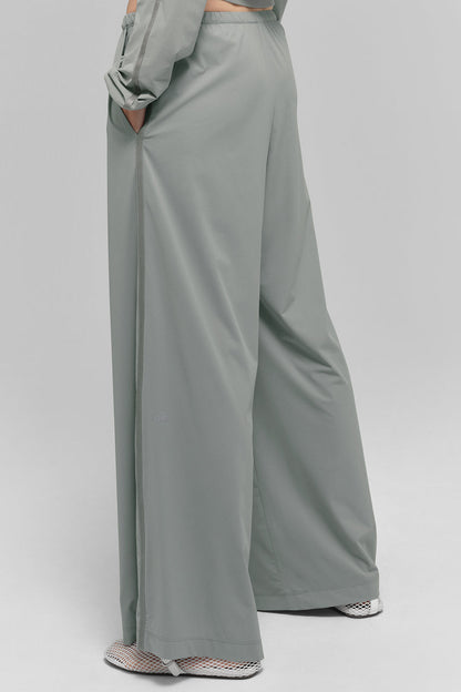 Alo Yoga Women'S Breezy Wide Leg Pant (Regular)