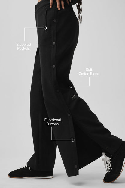 Alo Yoga Women'S Mid-Rise Cosmopolitan Snap Pant
