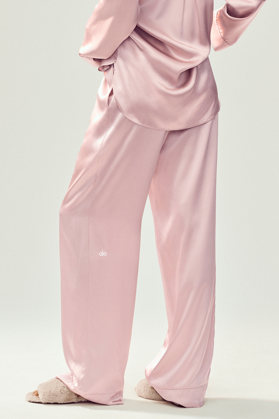 #color_pink-champagne