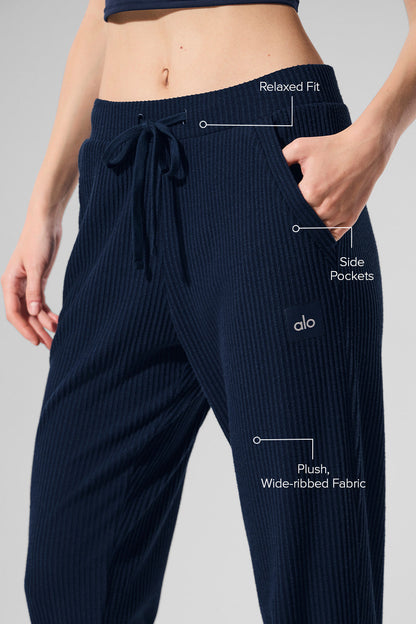 Alo Yoga Women'S Muse Sweatpant