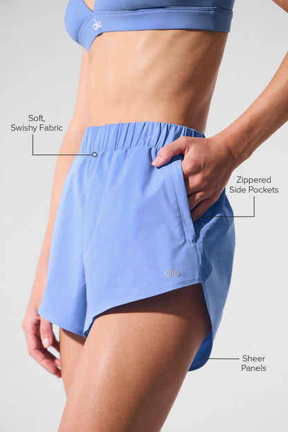 Alo Yoga Women'S Playmaker Dolphin Short