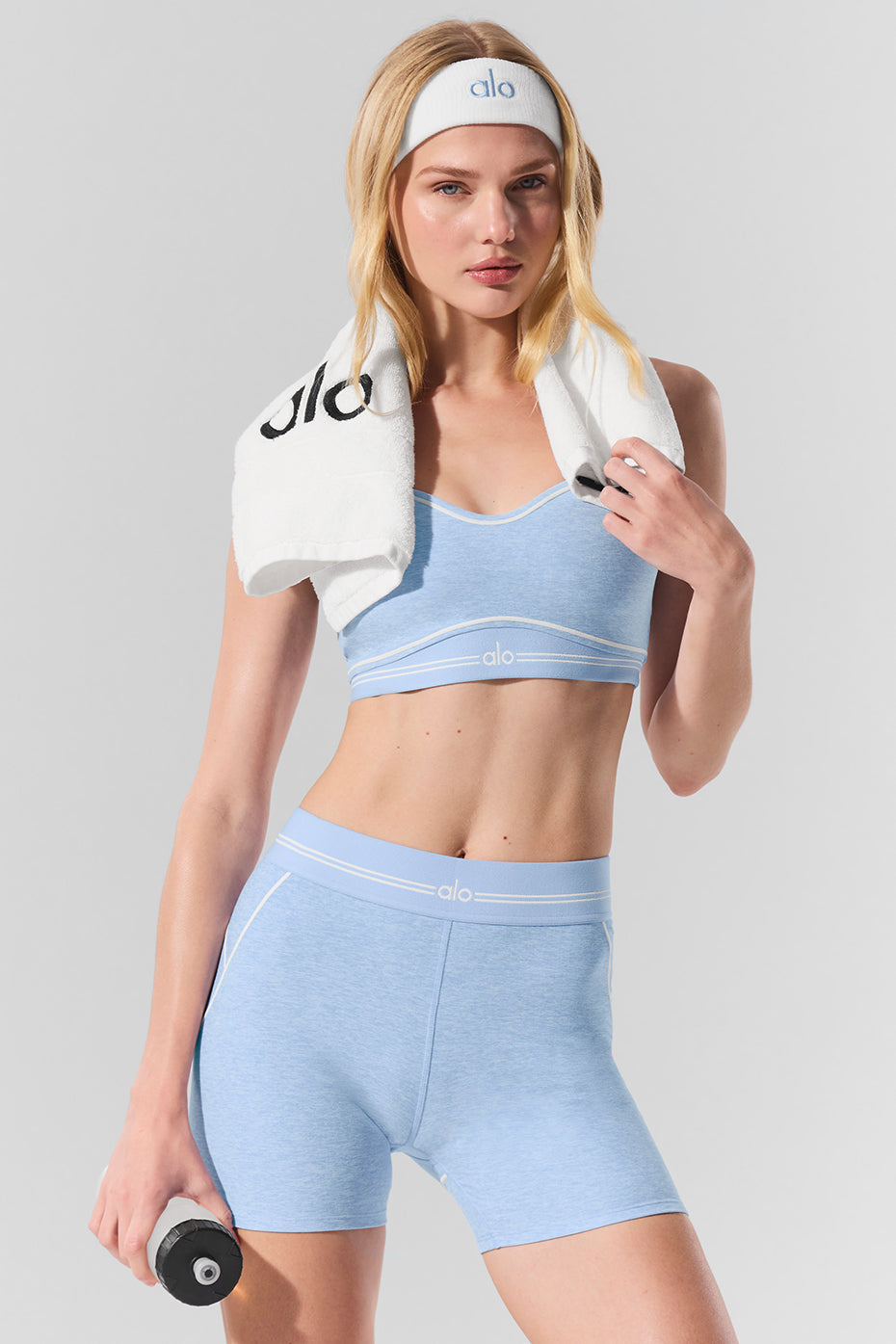 #color_seashell-blue-heather/white