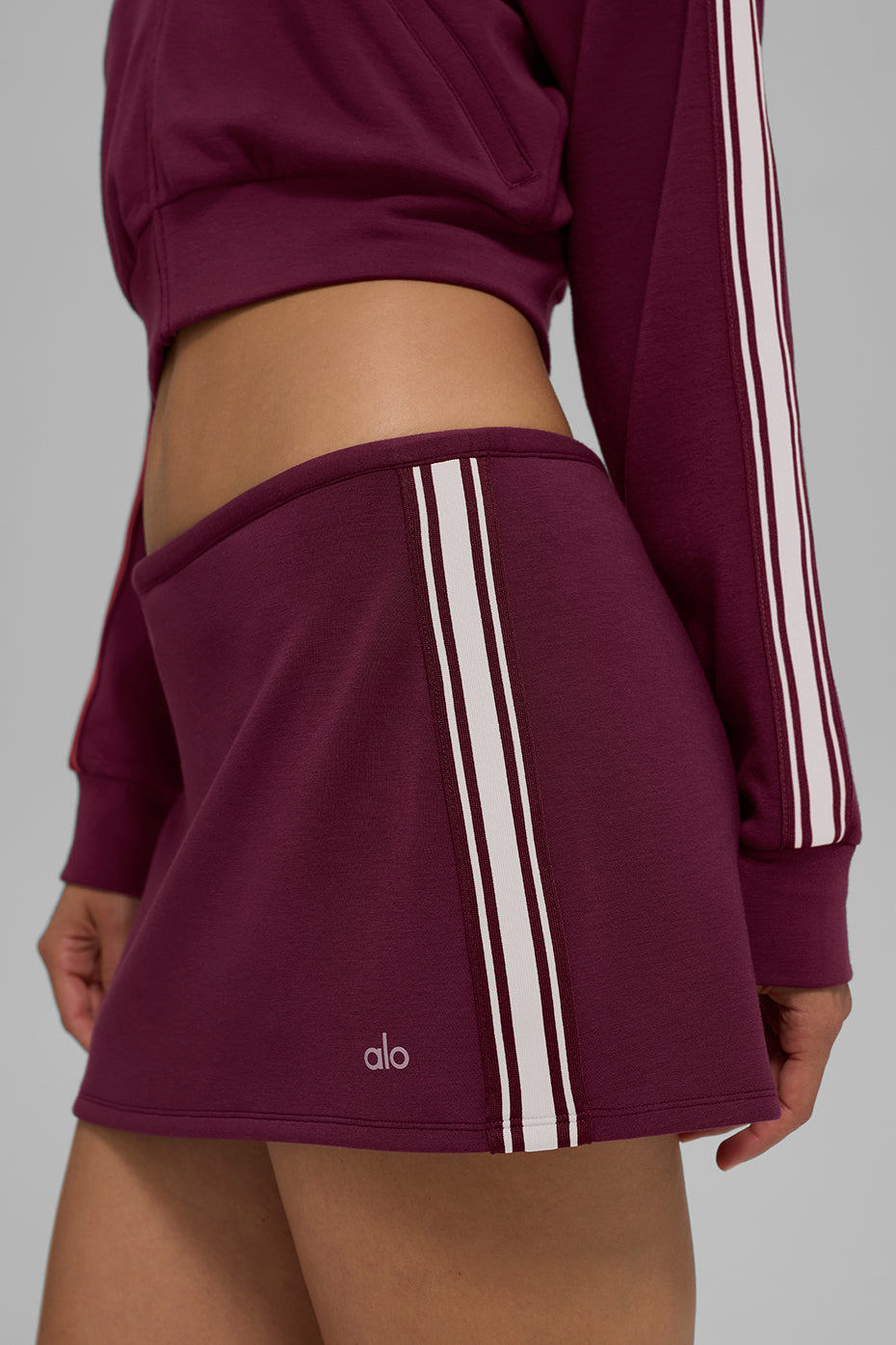 #color_burgundy