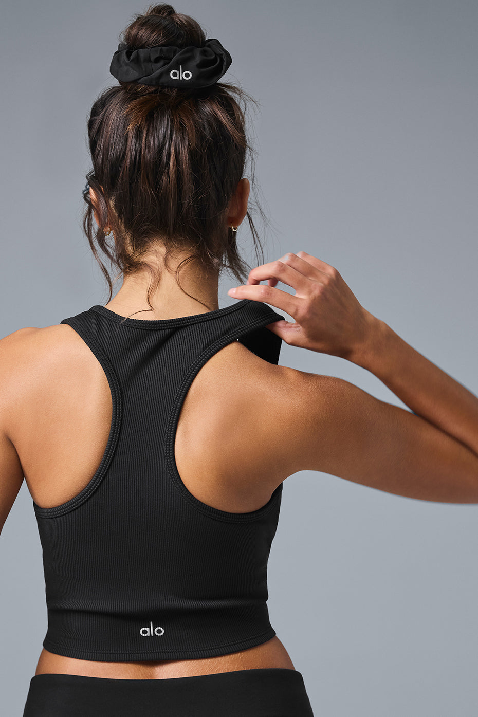 Alo Yoga Women'S Goddess Ribbed Cropped Racerback Tank