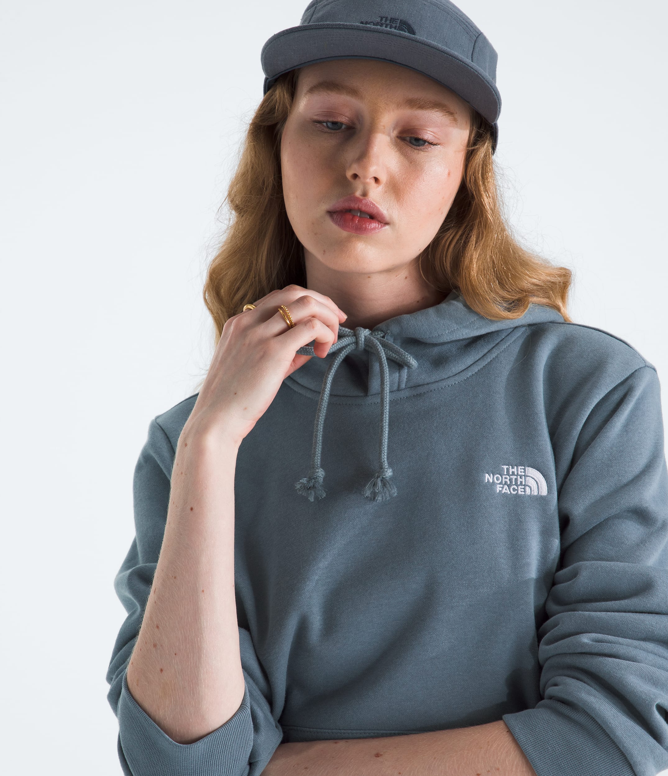 The North Face Women’s Evolution Simple Dome Regular Hoodie Granite Grey