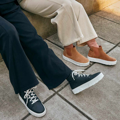 Timberland Women'S Laurel Court High Top Lace-Up Sneaker Black Full-Grain