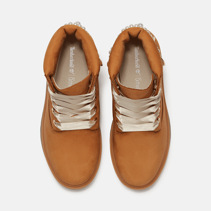 #color_wheat-nubuck-with-charms