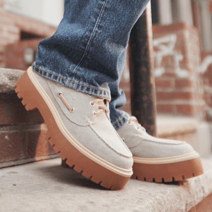 #color_medium-grey-suede