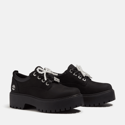 #color_black-nubuck-charms