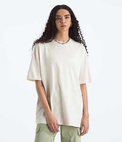 The North Face Women TNF Essential Simple Dome Oversized Short-Sleeve Tee White Dune TNF Black