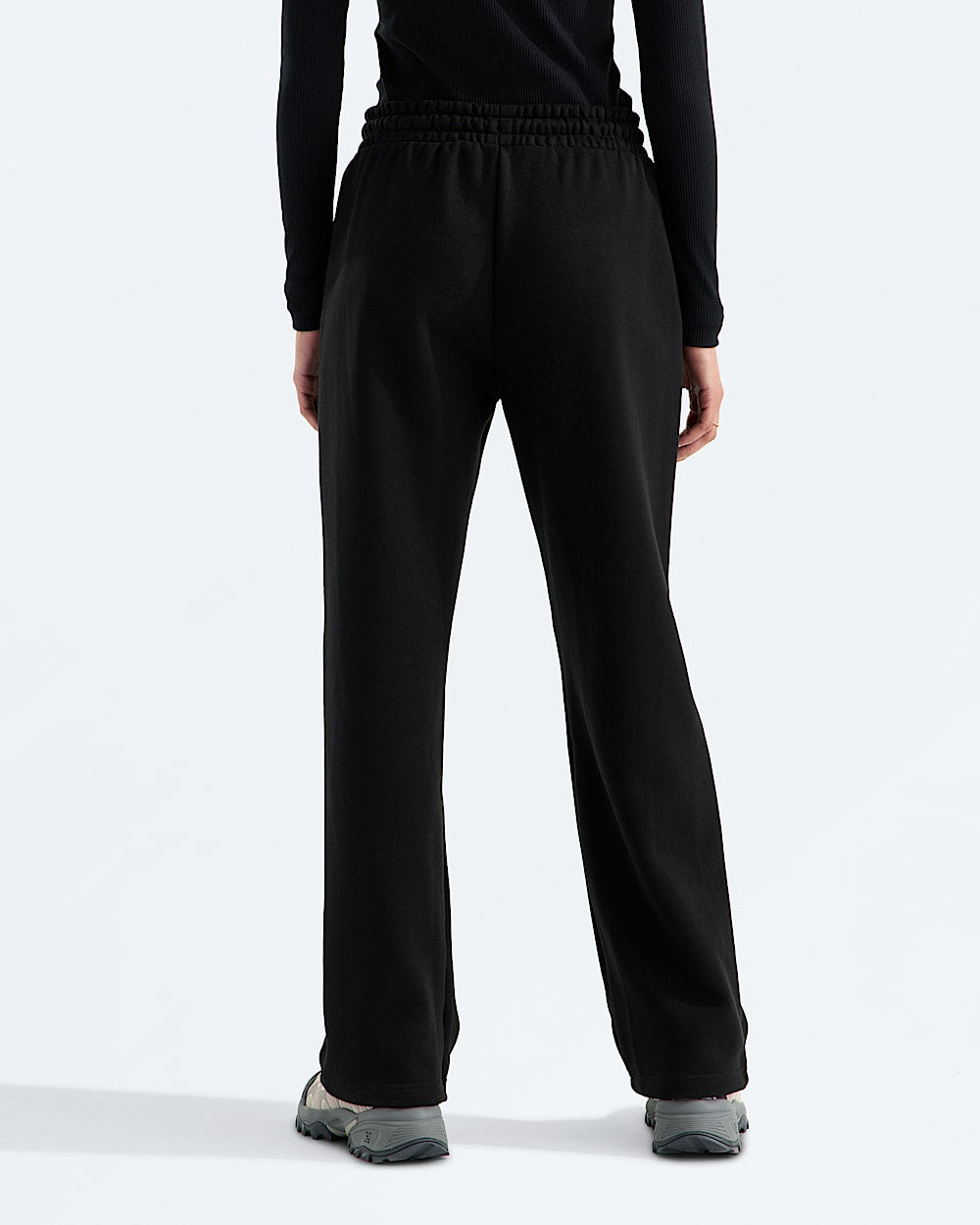 The North Face Women’s TNF™ Essential Simple Dome Straight-Leg Relaxed Pant