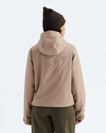 The North Face Women’s TNF™ Range Lightweight Hooded Jacket