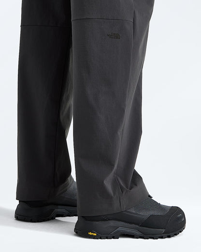 The North Face Women’s TNF™ Tech Woven Pant