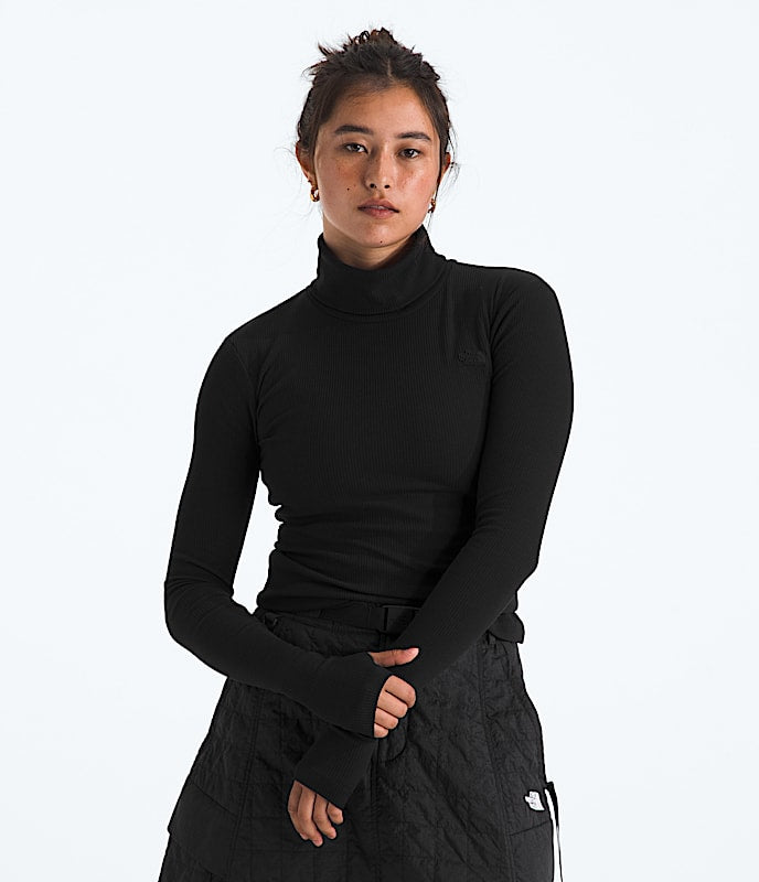 The North Face Women's Turtleneck Long-Sleeve Top TNF Black