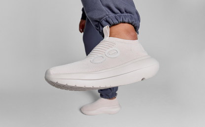 Oofos Women's Slip-On Shoe Chalk