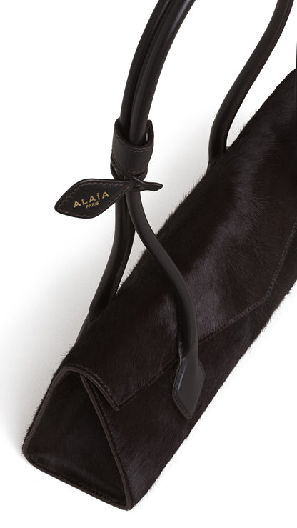 Alaïa Le Teckel Flap Medium Bag In Haircalf