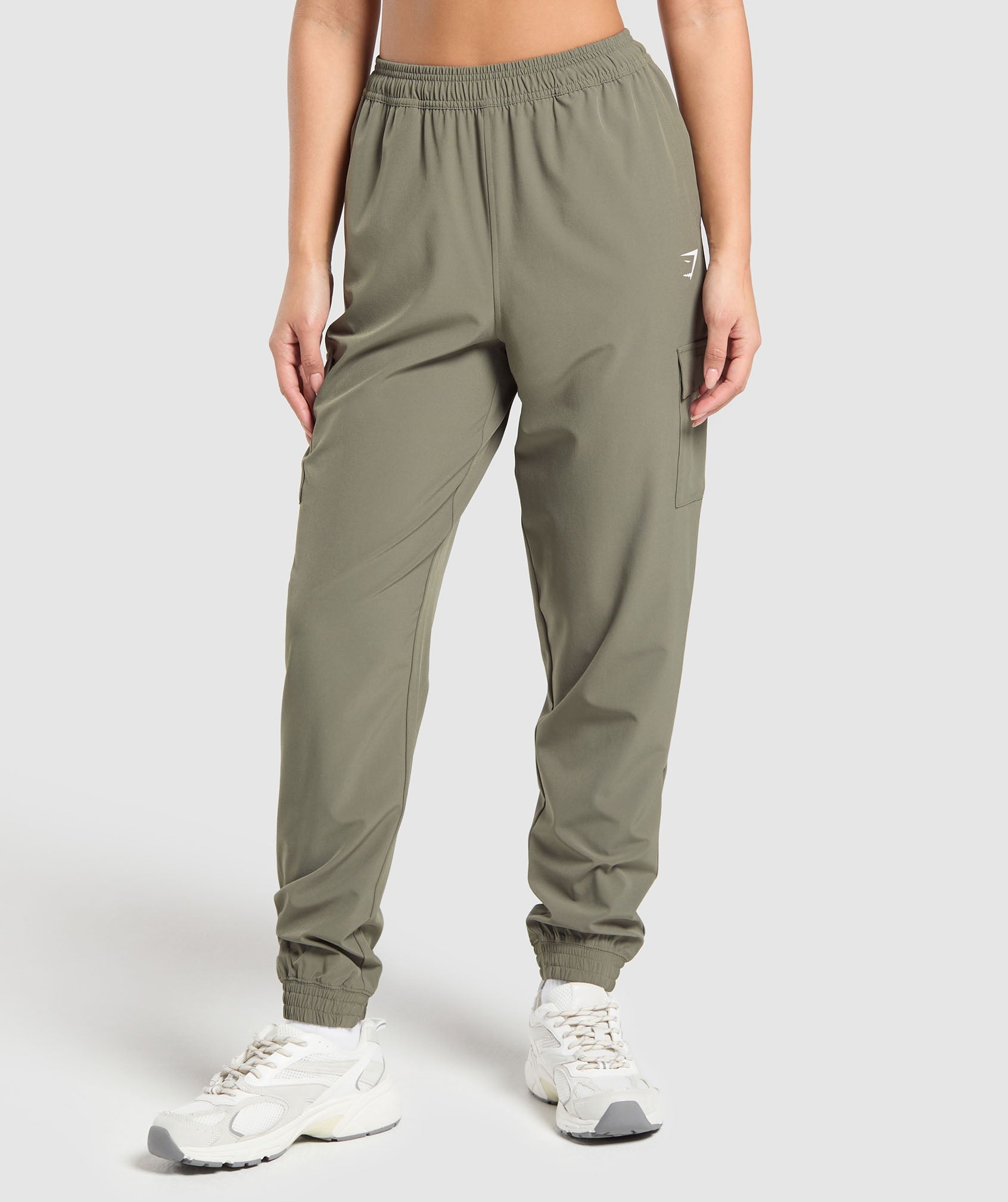 Women's Gymshark Woven Cargo Pant Base Green