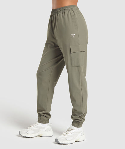 Women's Gymshark Woven Cargo Pant Base Green