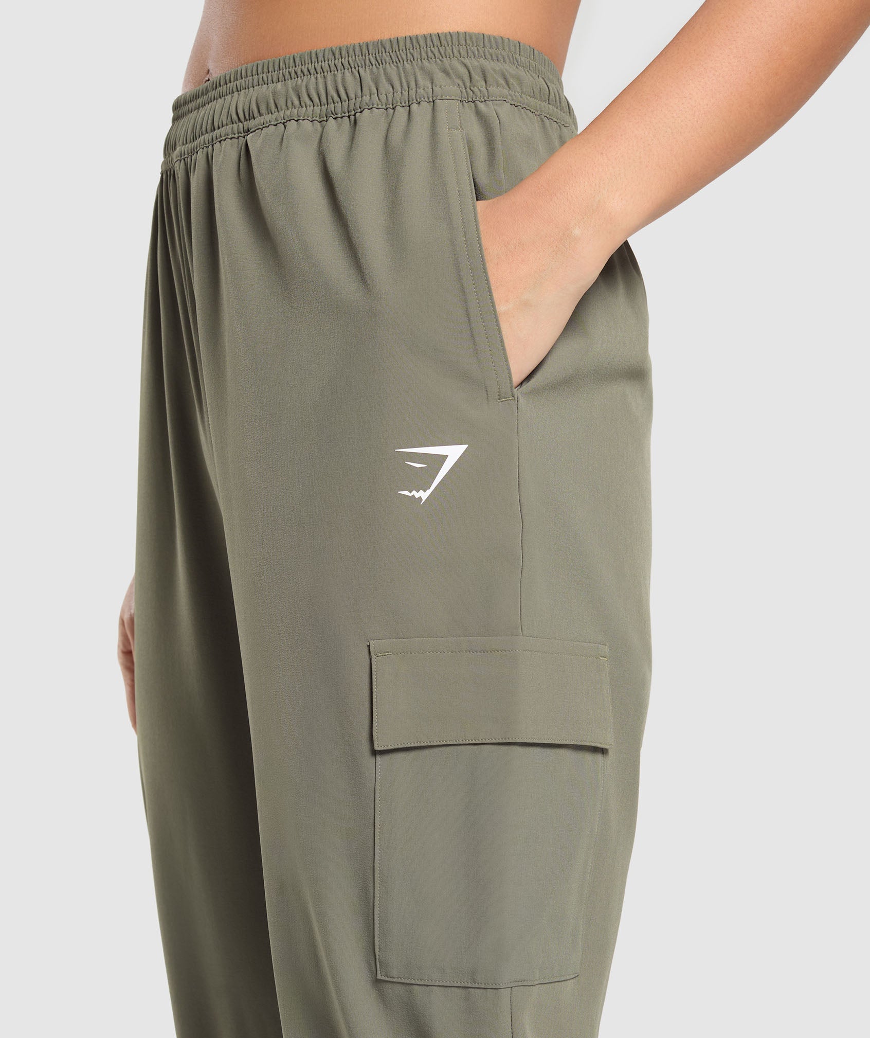 Women's Gymshark Woven Cargo Pant Base Green