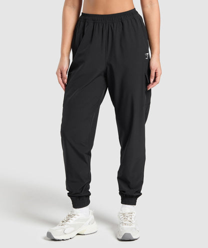 Women's Gymshark Woven Cargo Pants Black