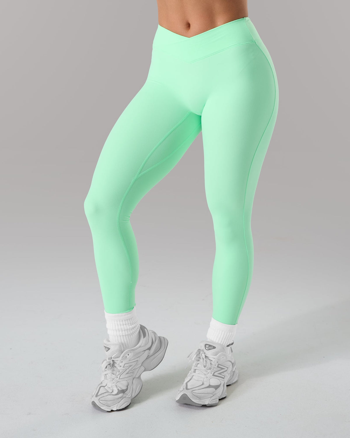 Alphalete Women's Wrap Mid Rise Legging